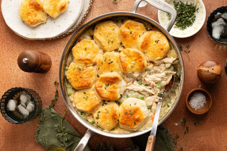 Easy One Pot Chicken Pot Pie