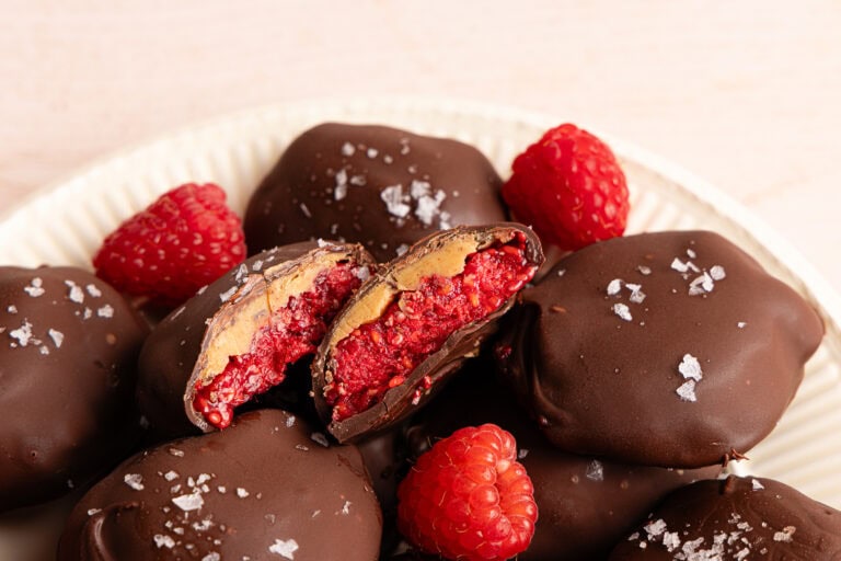 Peanut Butter & Chia Jam Bites