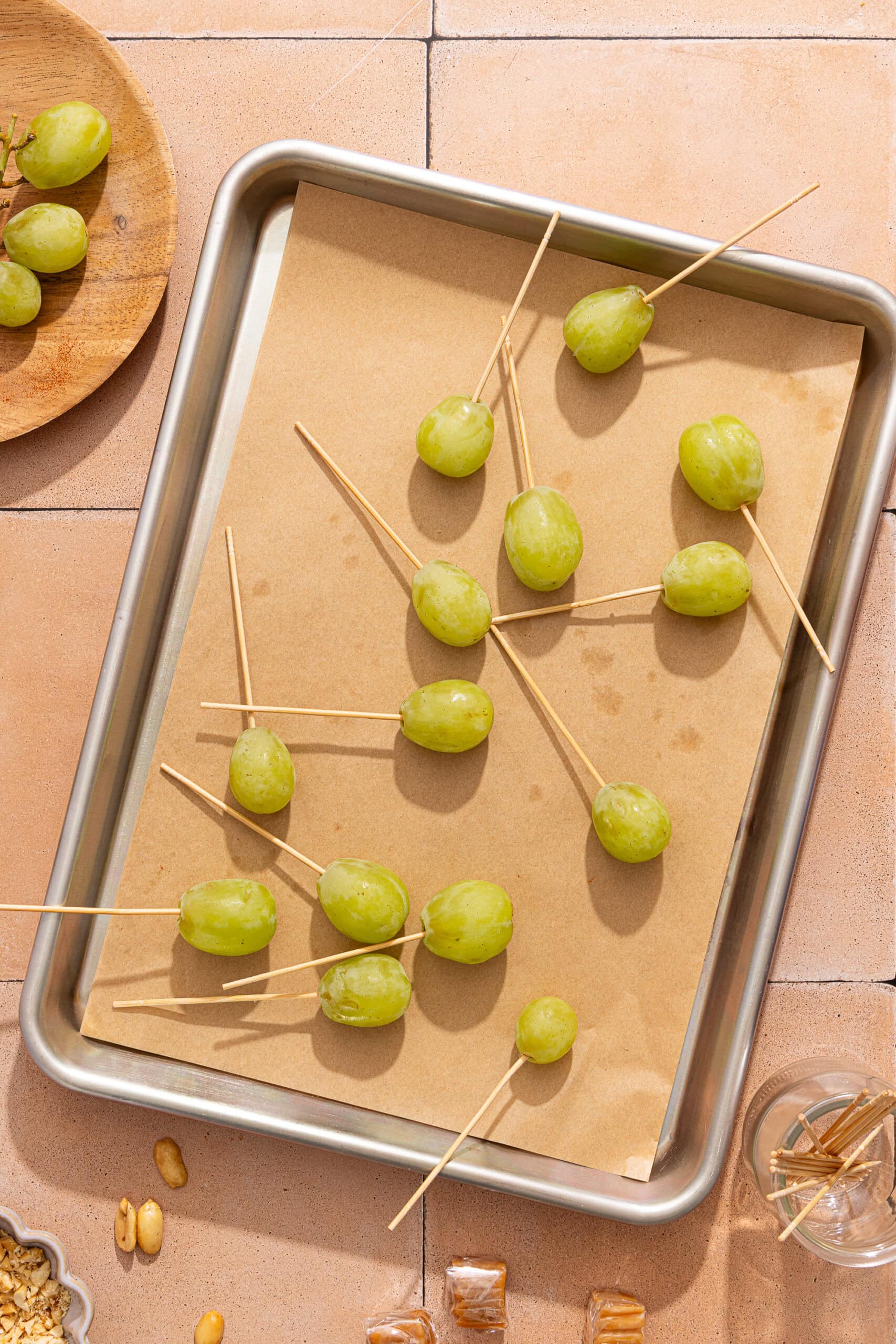 Easy Caramel Apple Grapes